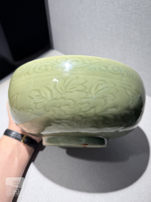 明初 永乐处州龙泉窑刻缠枝花卉钵式碗 - 图5